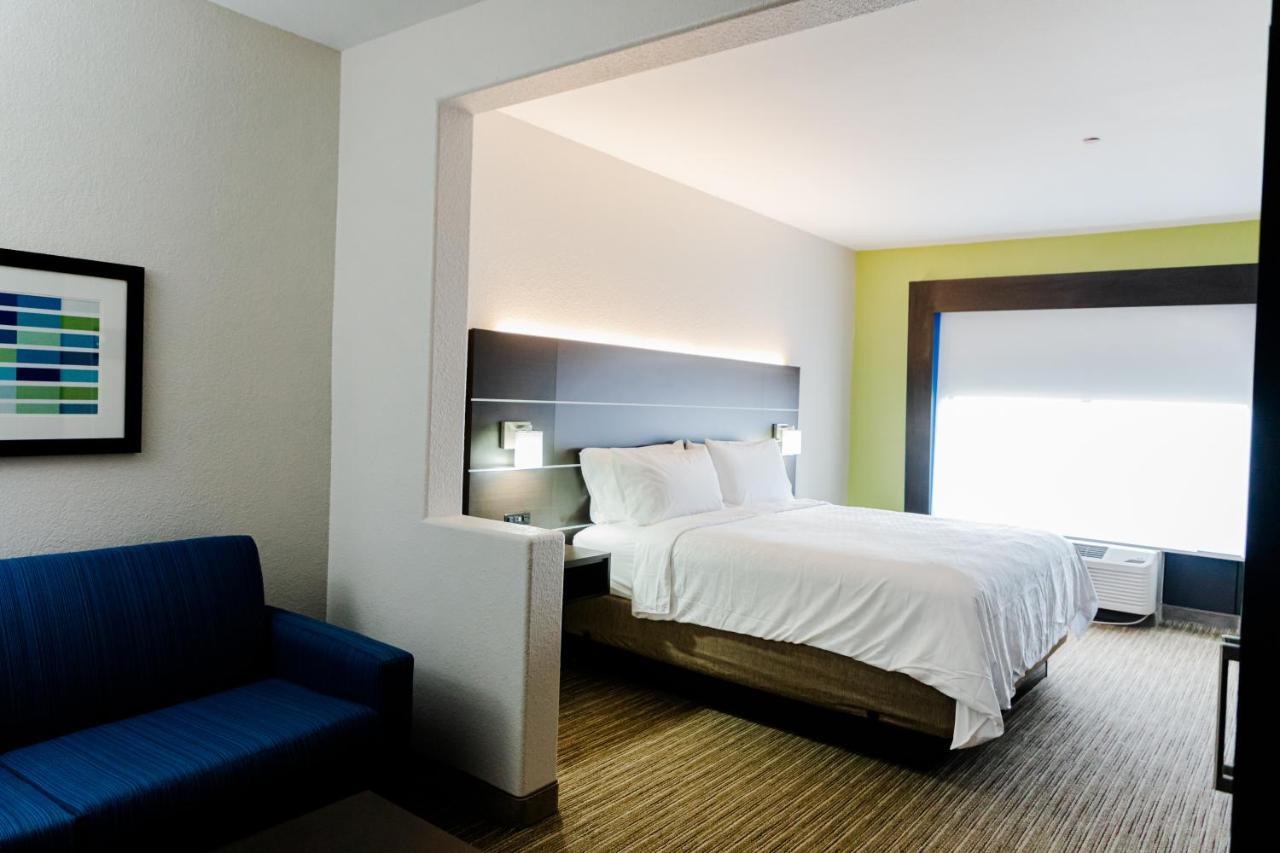 Holiday Inn Express Hotel & Suites Greenville By Ihg Exterior foto