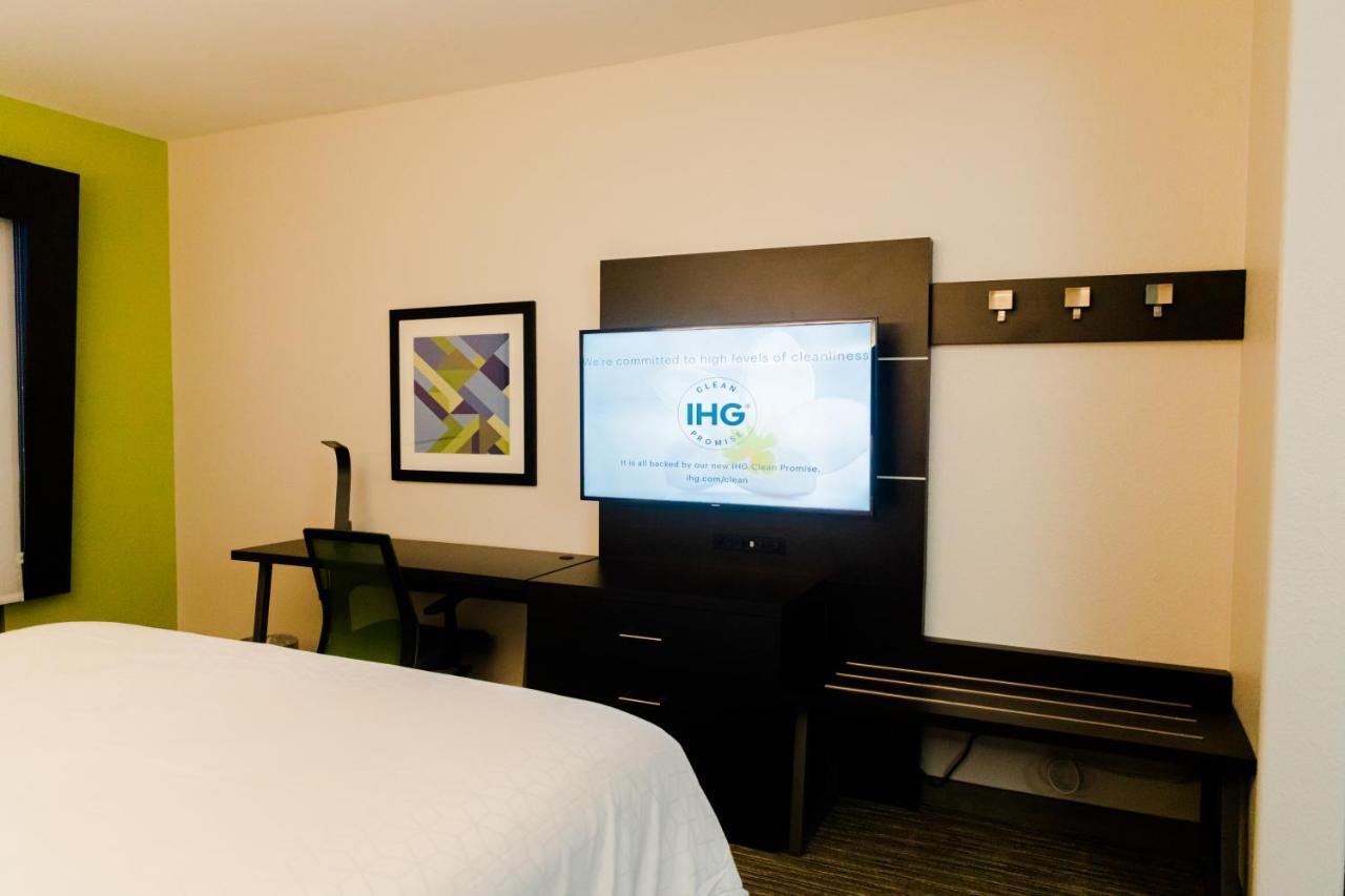 Holiday Inn Express Hotel & Suites Greenville By Ihg Exterior foto