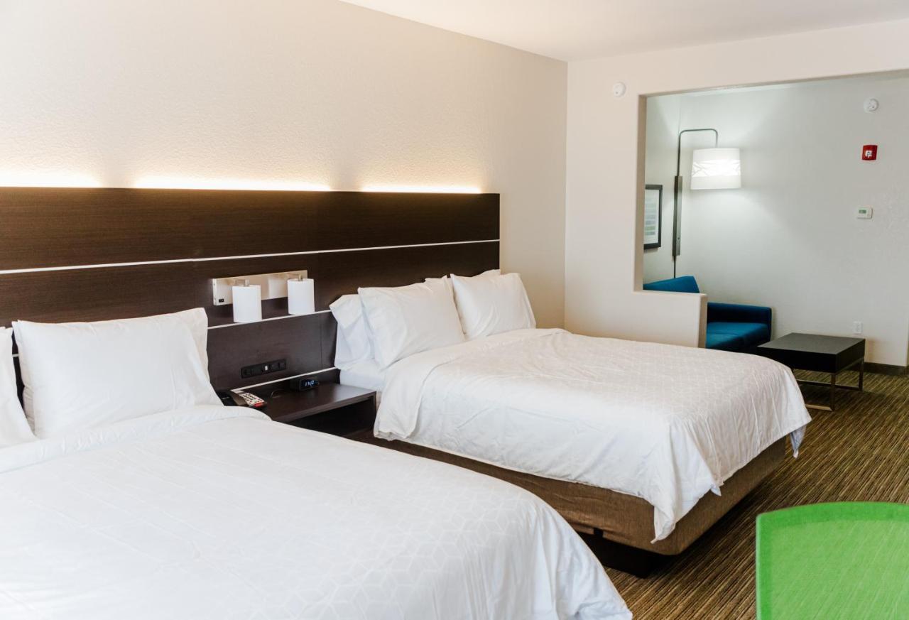 Holiday Inn Express Hotel & Suites Greenville By Ihg Exterior foto