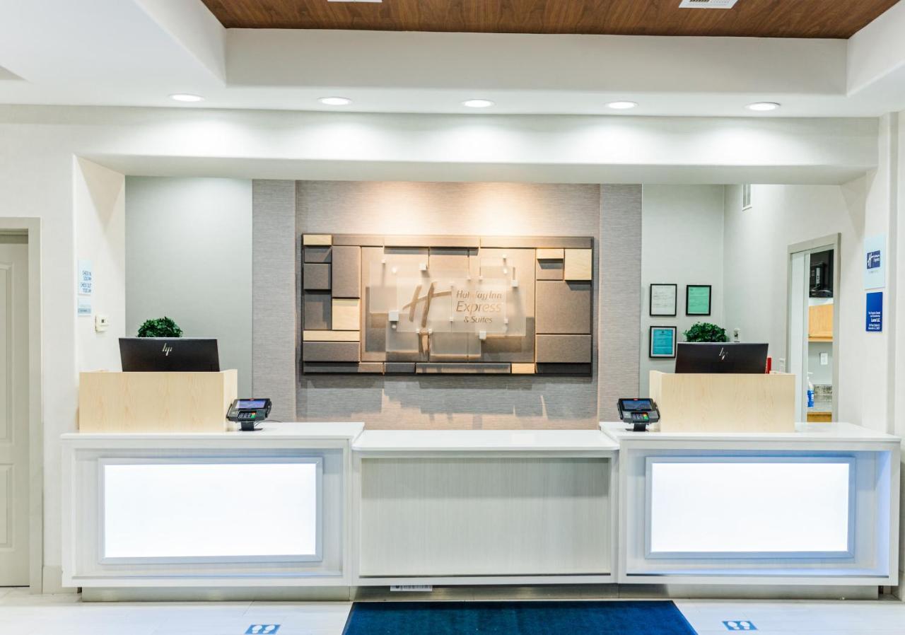 Holiday Inn Express Hotel & Suites Greenville By Ihg Exterior foto