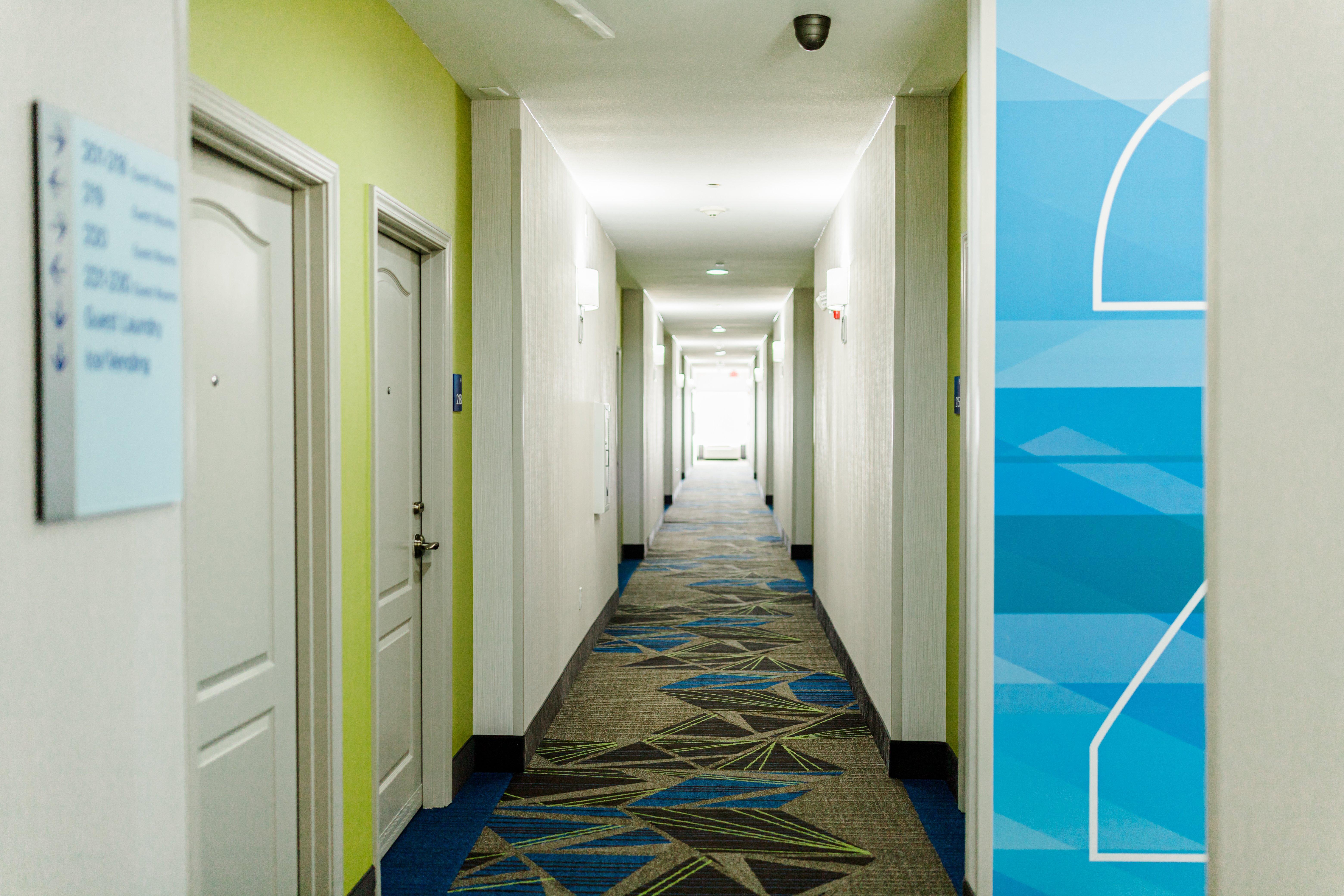 Holiday Inn Express Hotel & Suites Greenville By Ihg Exterior foto