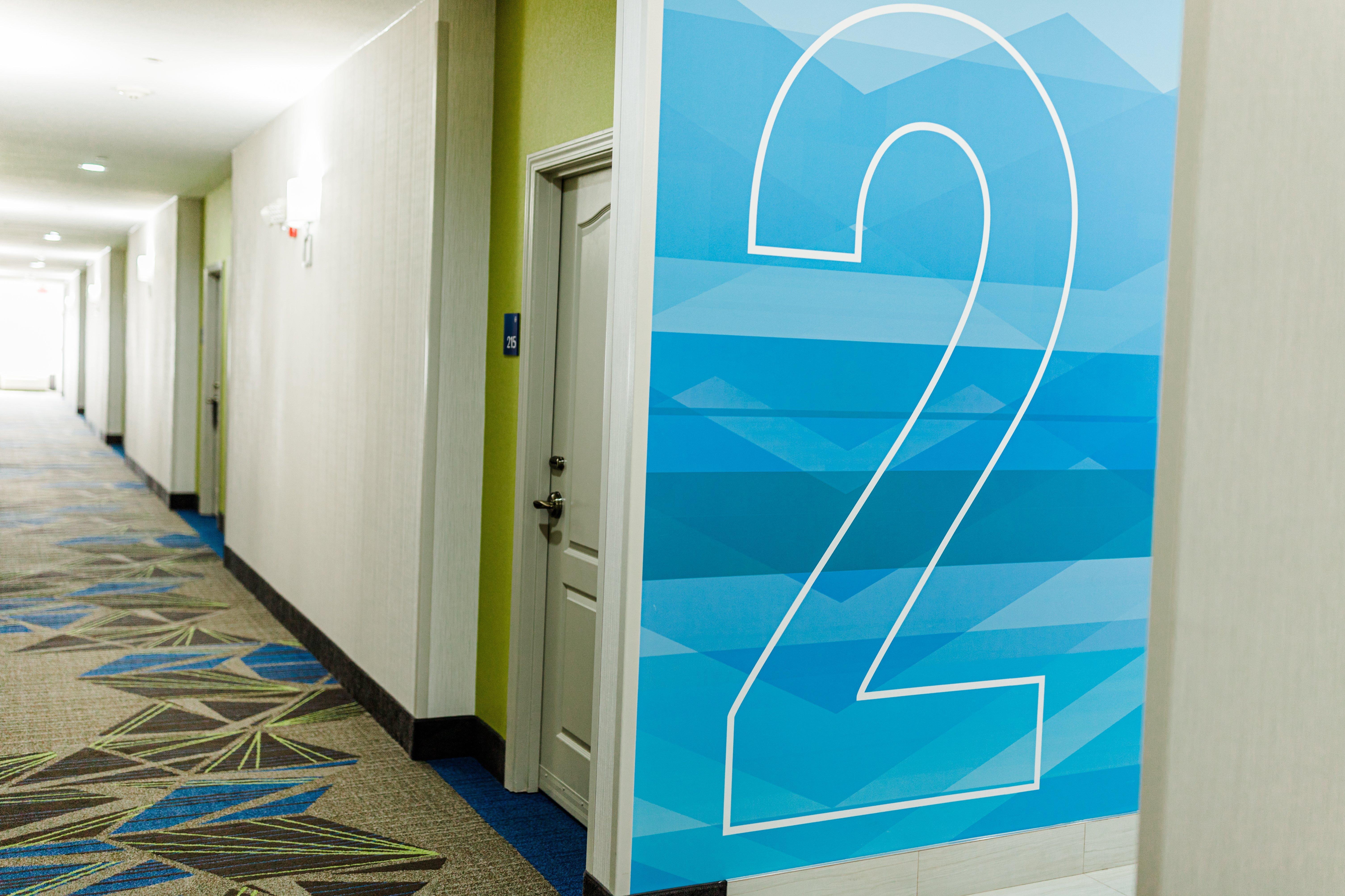 Holiday Inn Express Hotel & Suites Greenville By Ihg Exterior foto